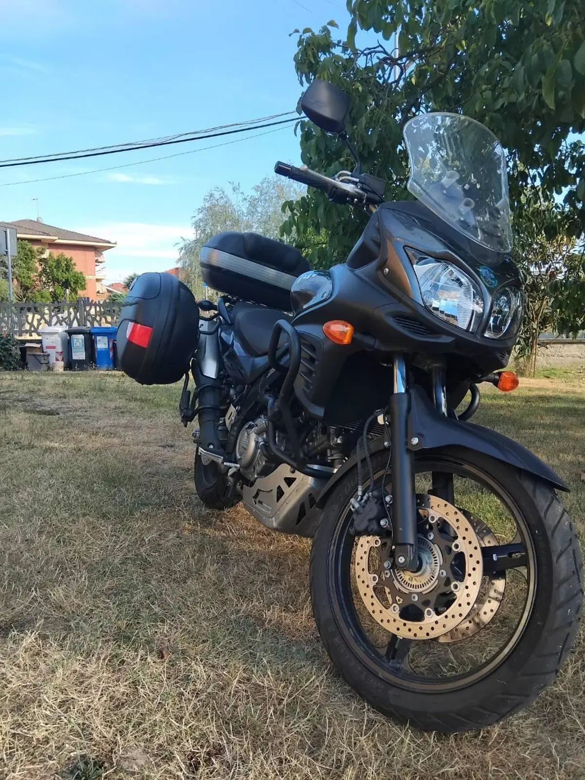 Suzuki V-Strom 650 ABS (2011 - 17)