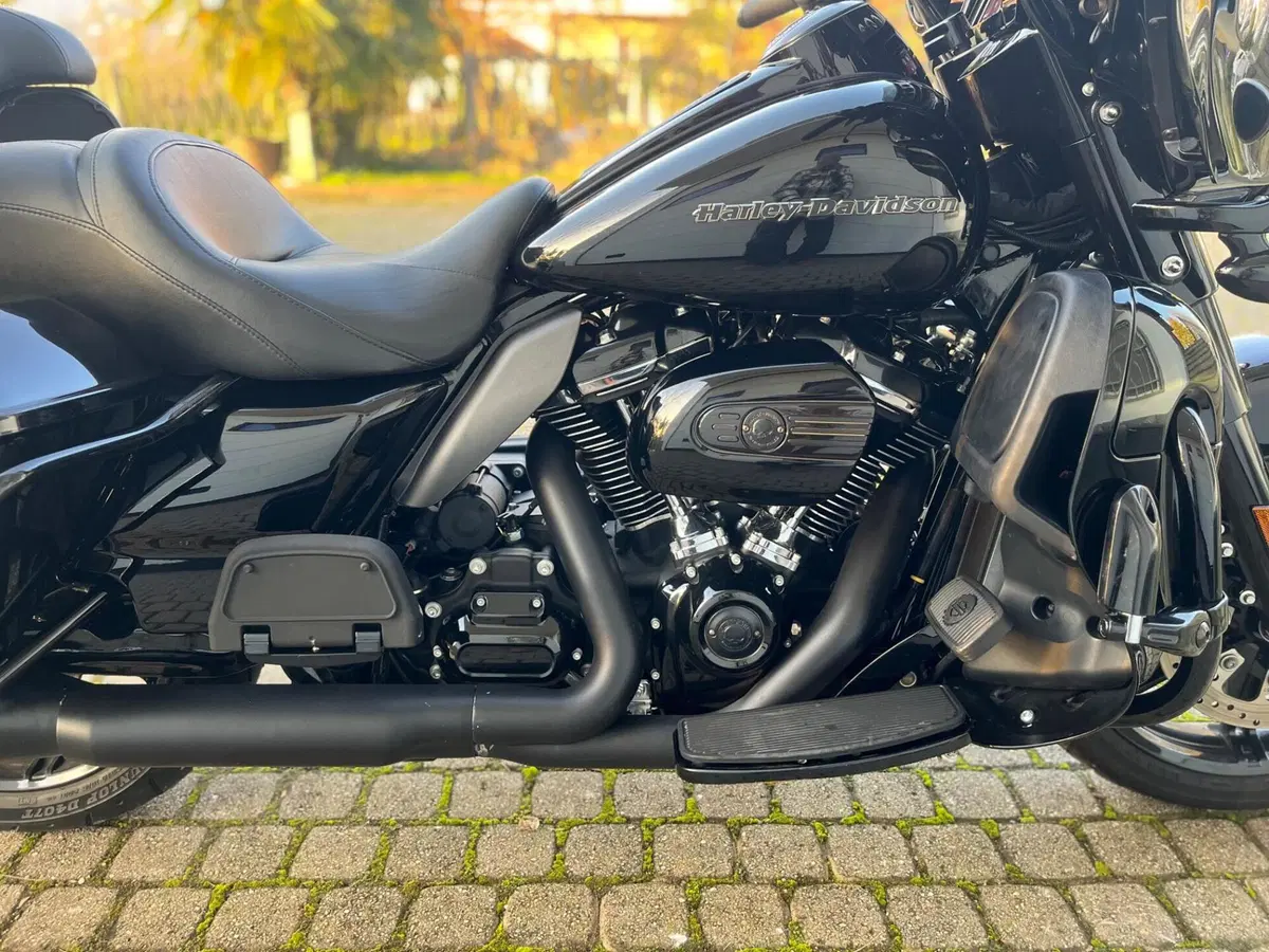 Harley-Davidson 114 Electra Glide Ultra Limited (2021 - 22) - FLHTK (9)