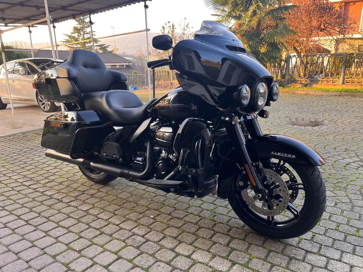 Harley-Davidson 114 Electra Glide Ultra Limited (2021 - 22) - FLHTK (12)
