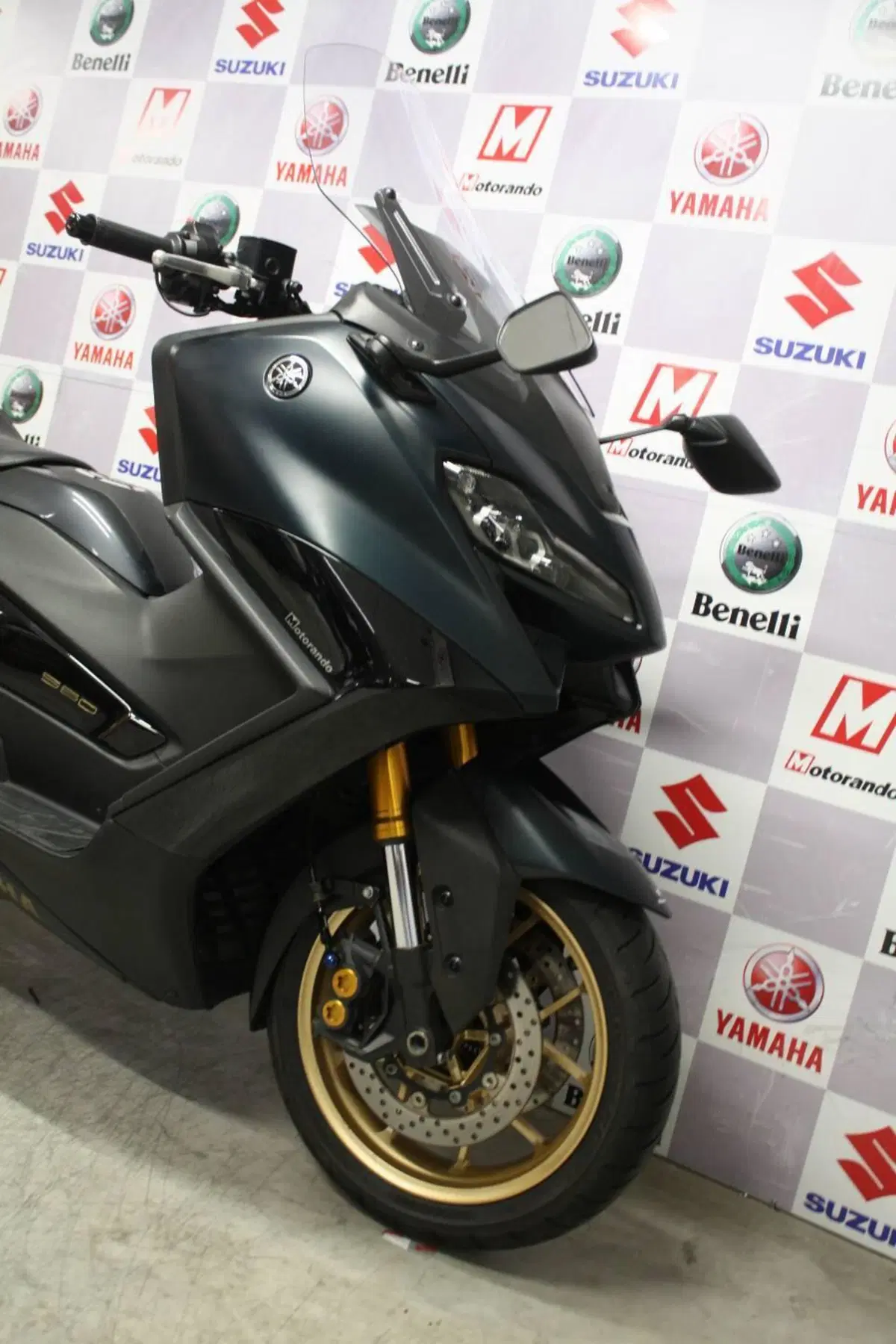 Yamaha T-Max 560 Tech Max (2022 - 24) (3)