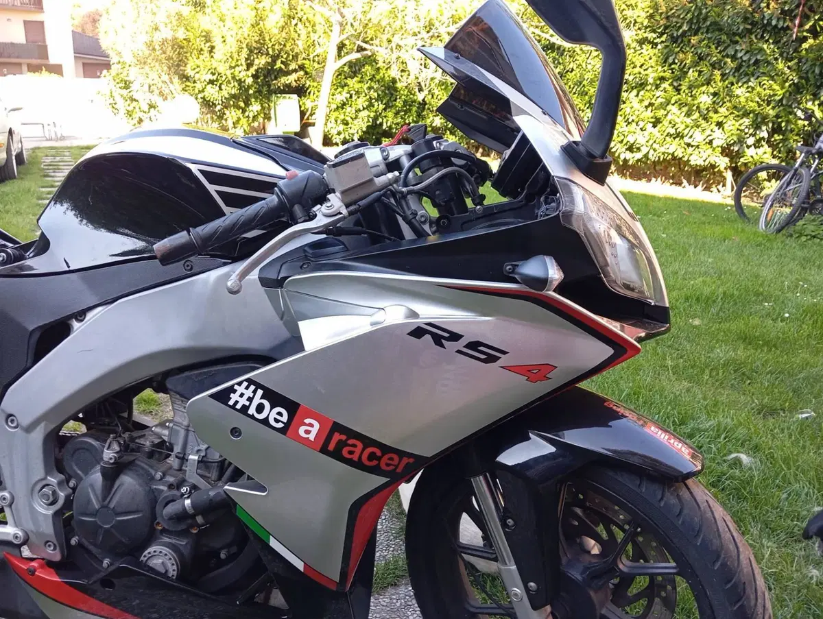 Aprilia RS 125 (2006 - 14) (2)