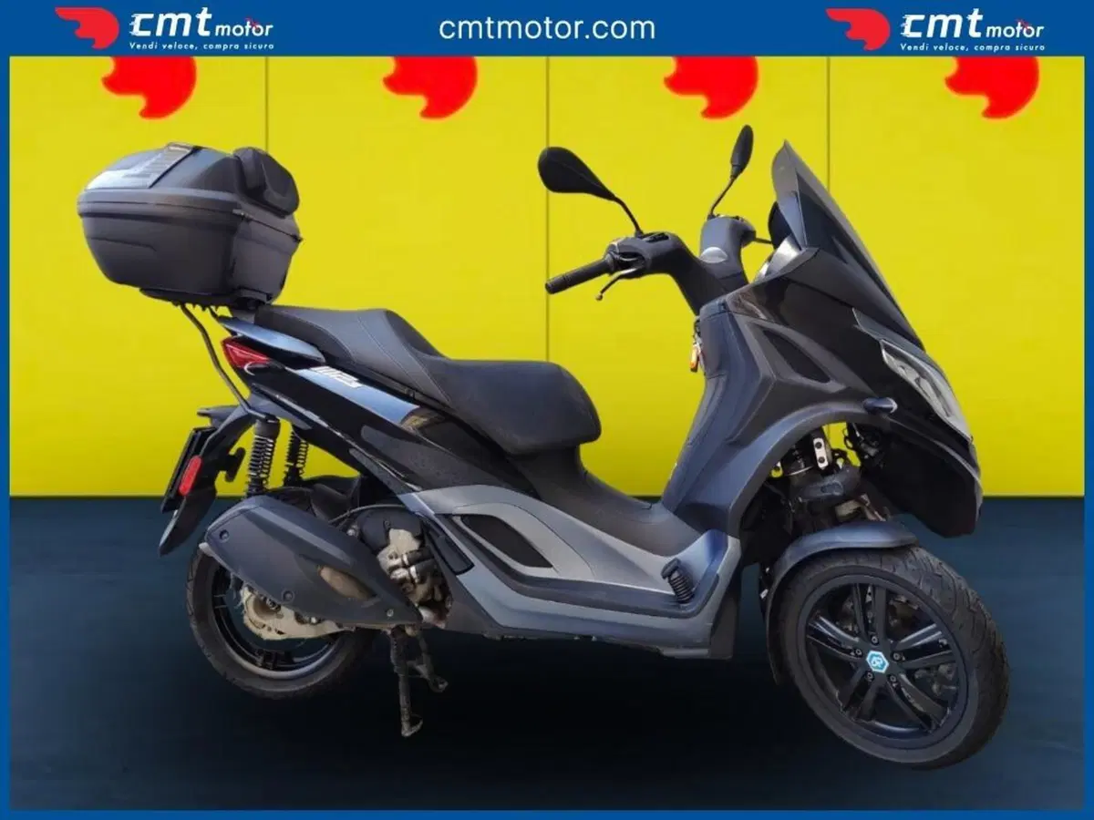Piaggio MP3 300 ABS Hpe (2021 - 24) (3)