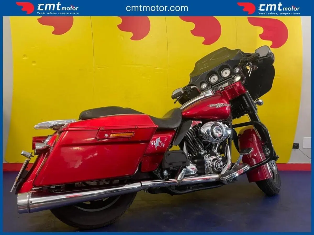 Harley-Davidson 1584 Street Glide (2008 - 10) - FLHX (4)
