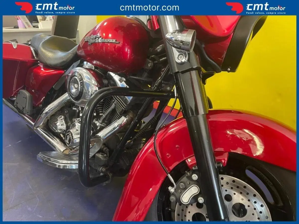 Harley-Davidson 1584 Street Glide (2008 - 10) - FLHX (7)