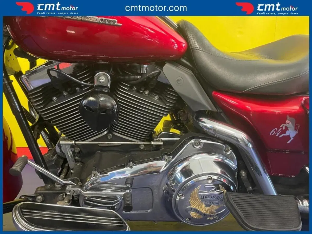 Harley-Davidson 1584 Street Glide (2008 - 10) - FLHX (10)