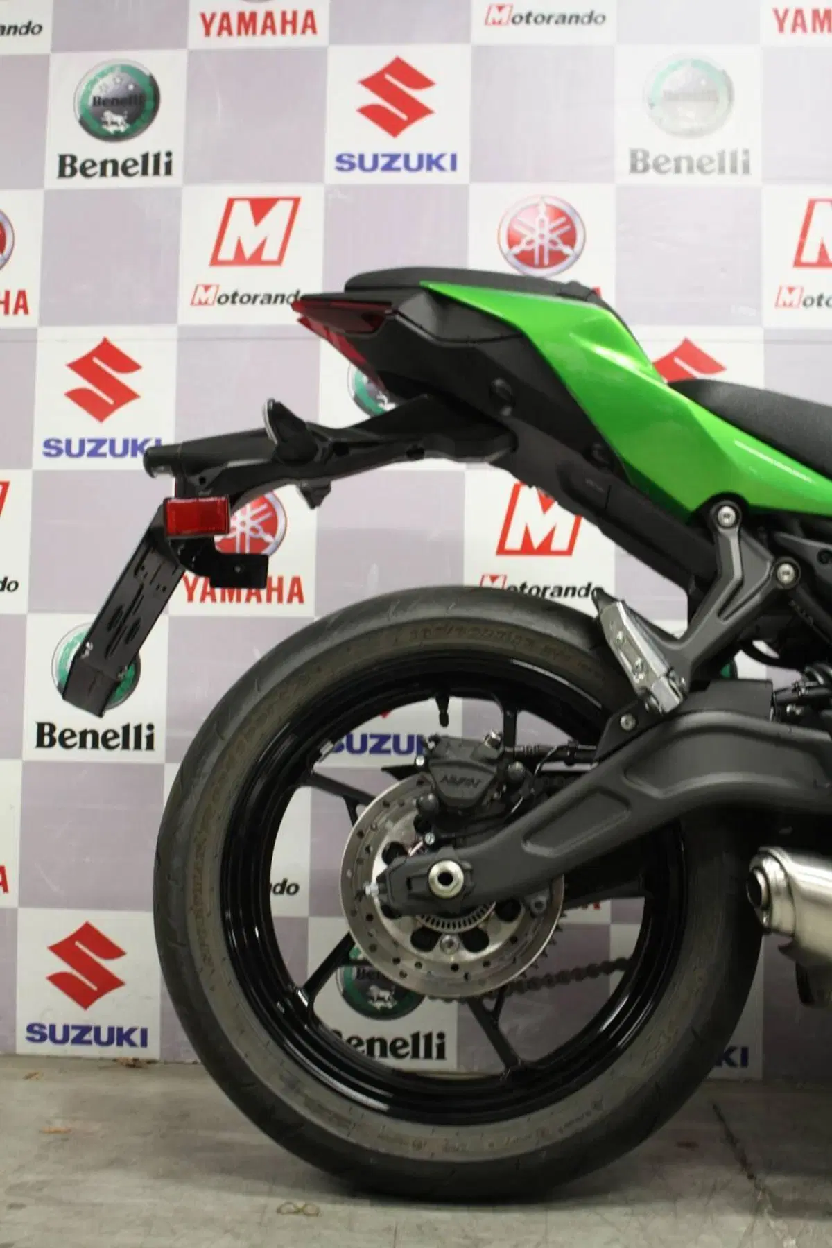 Kawasaki Z 650 (2025 - 26) (4)