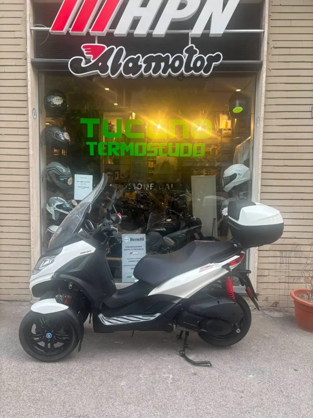 Piaggio Mp3 300 Hpe (2019 - 20) (3)