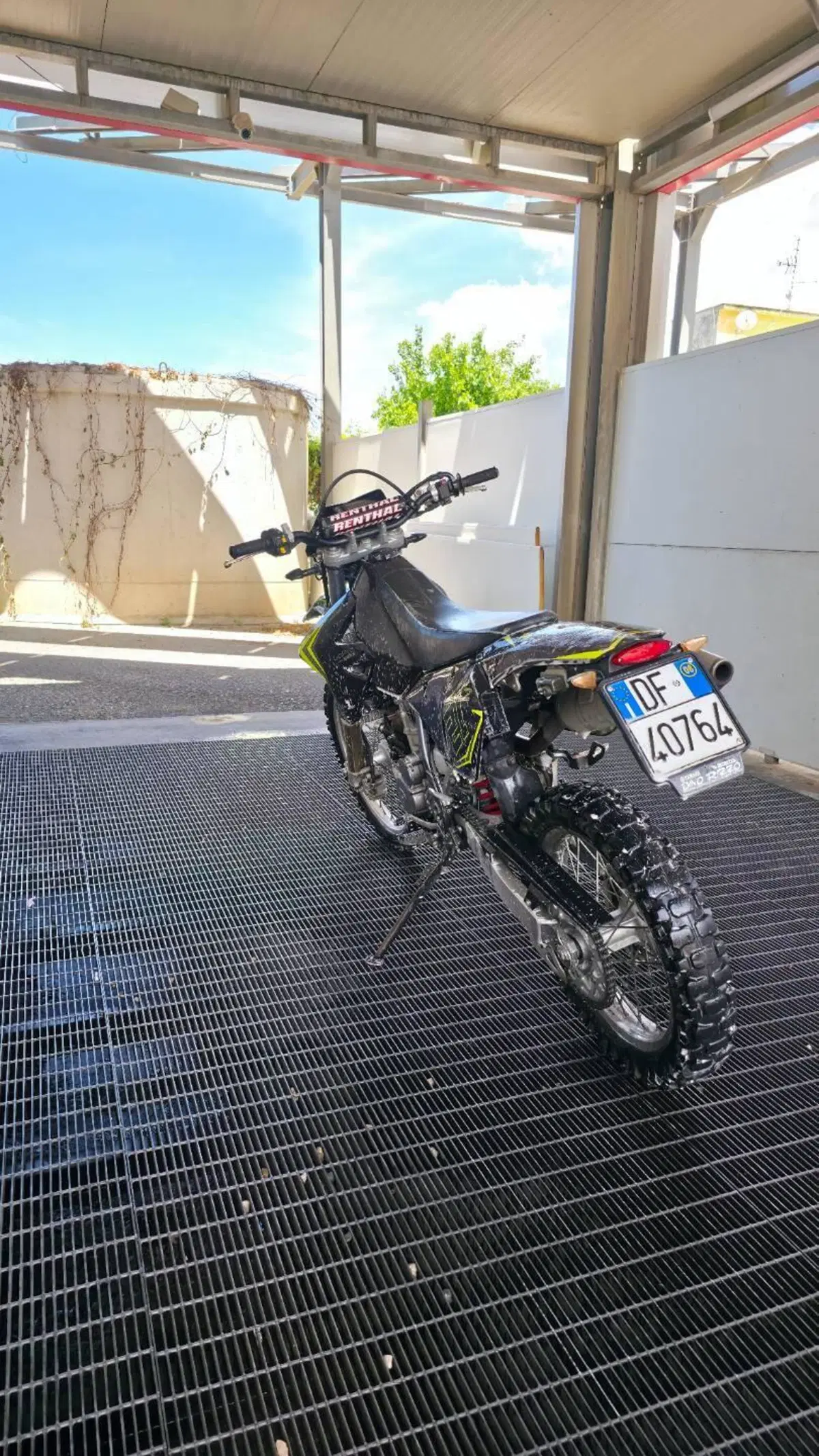 Suzuki DR-Z 400 S (2000 - 06) (11)