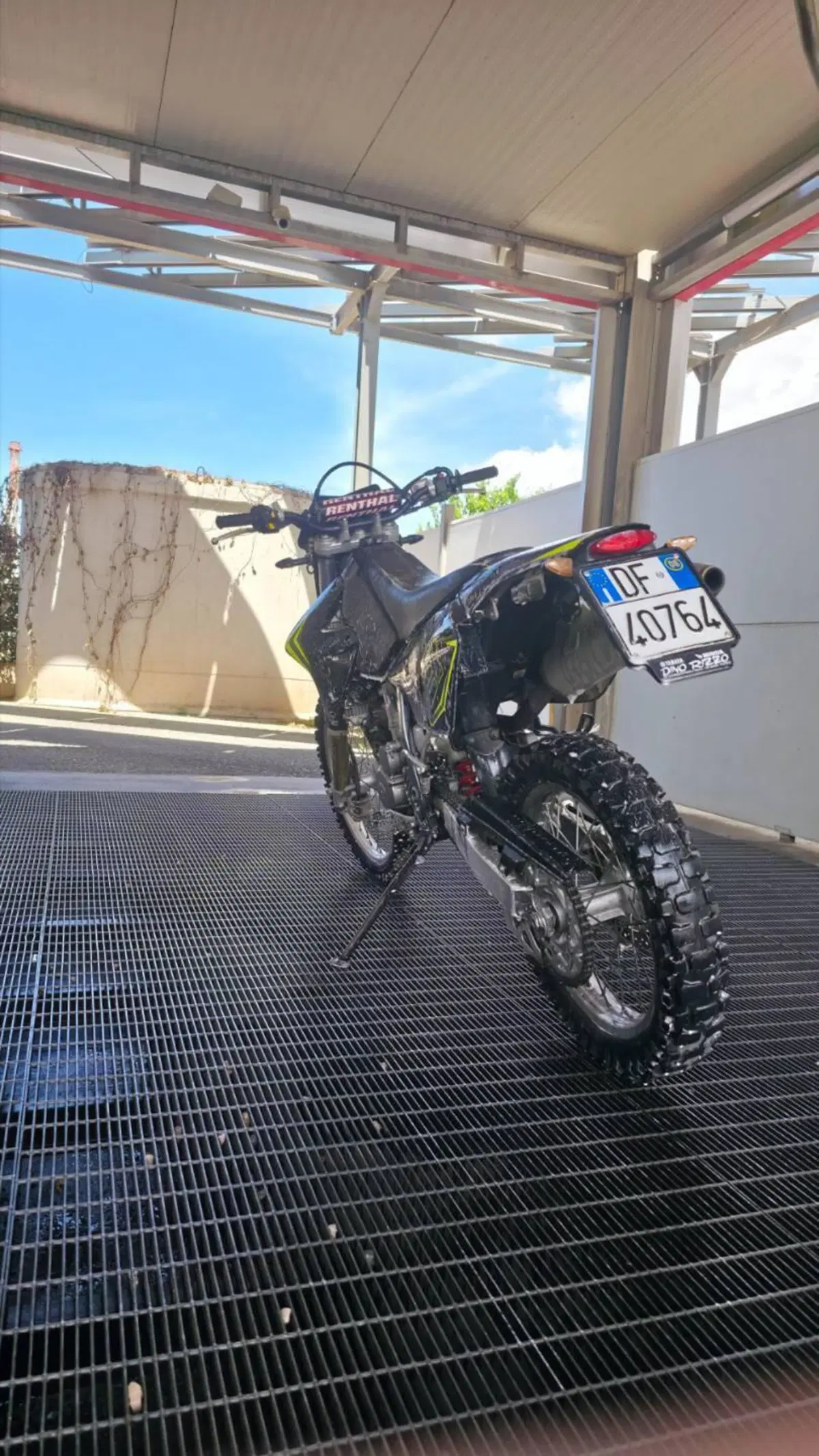 Suzuki DR-Z 400 S (2000 - 06) (12)