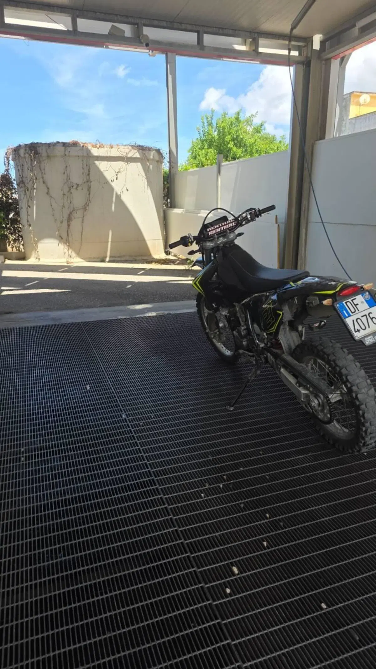 Suzuki DR-Z 400 S (2000 - 06) (13)