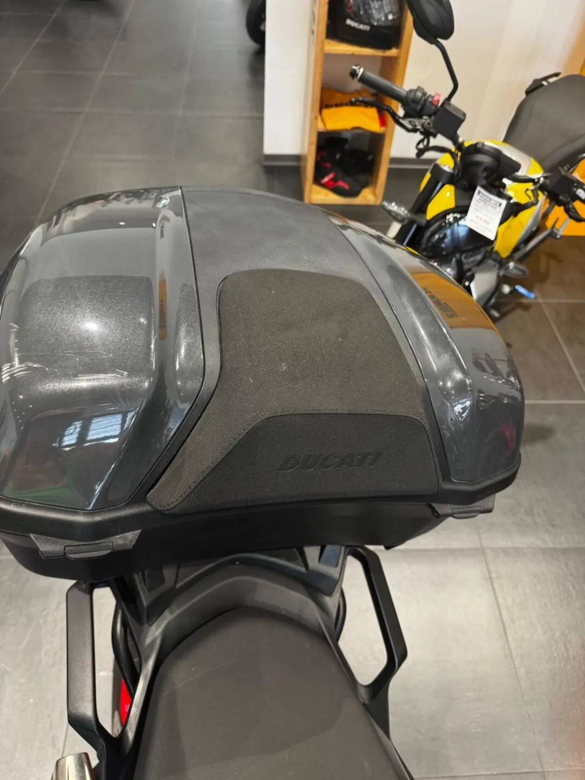 Ducati Multistrada V2 S (2022 - 24) (17)