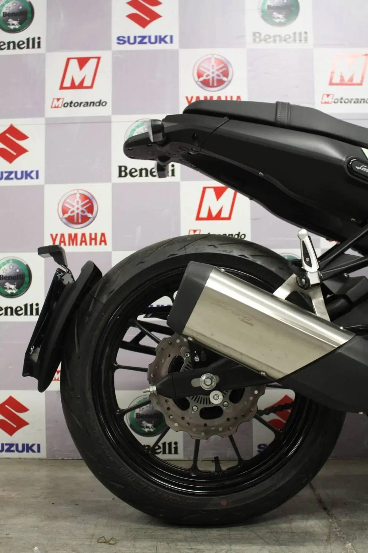 Benelli Leoncino 250 (2021 - 25) (4)