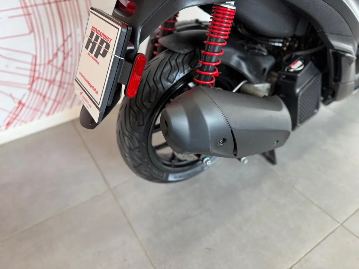 Piaggio Medley 150 S ABS (2021 - 25) (10)