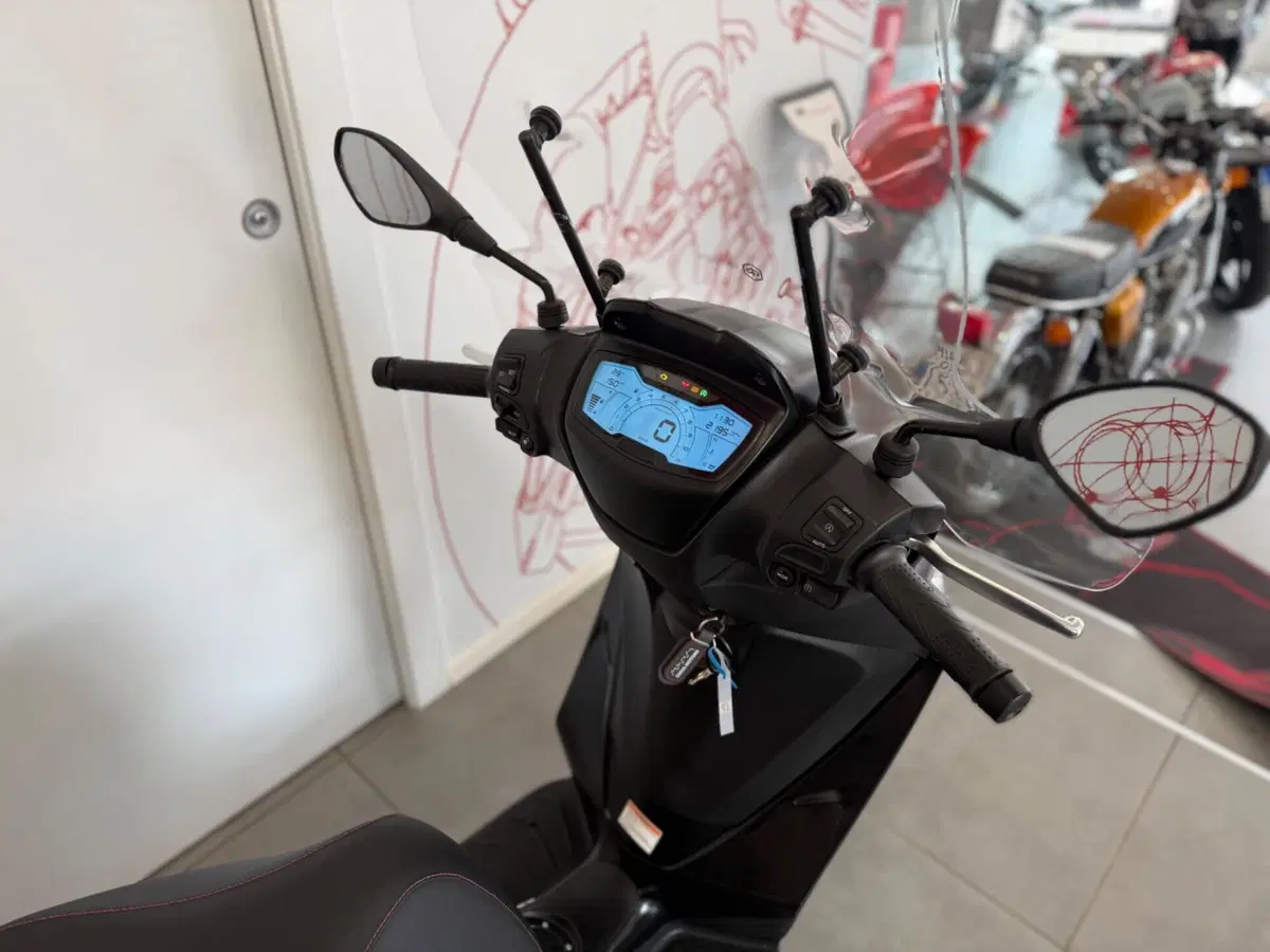 Piaggio Medley 150 S ABS (2021 - 25) (7)