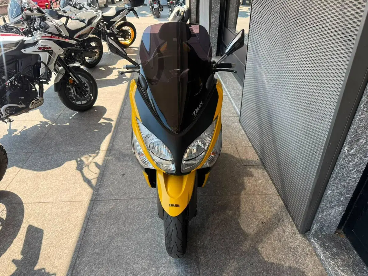 Yamaha T-Max 500 (2008 - 12) (5)
