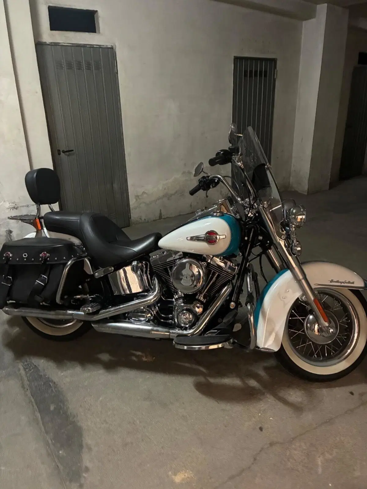 Harley-Davidson 1690 Heritage Classic (2011 - 17) - FLSTC