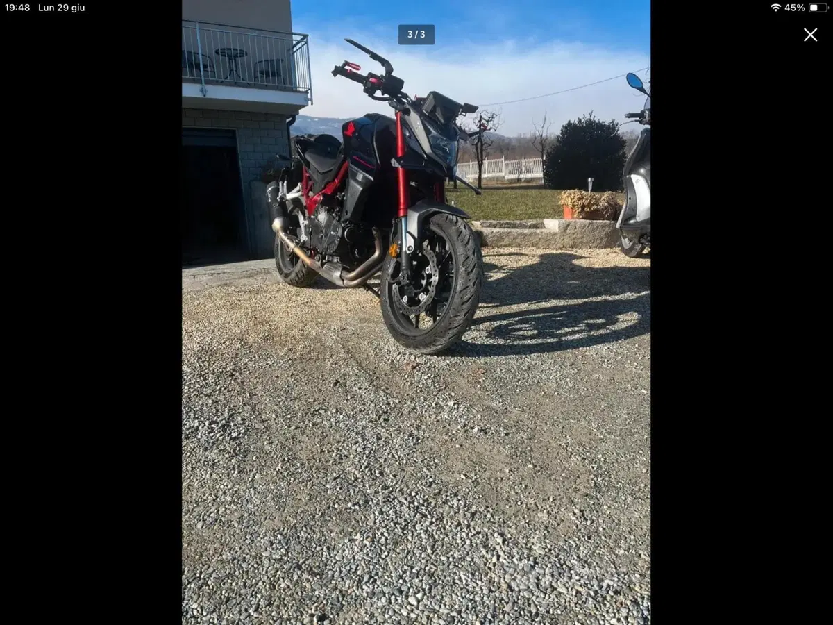 Honda CB 750 Hornet (2023 - 24) (2)