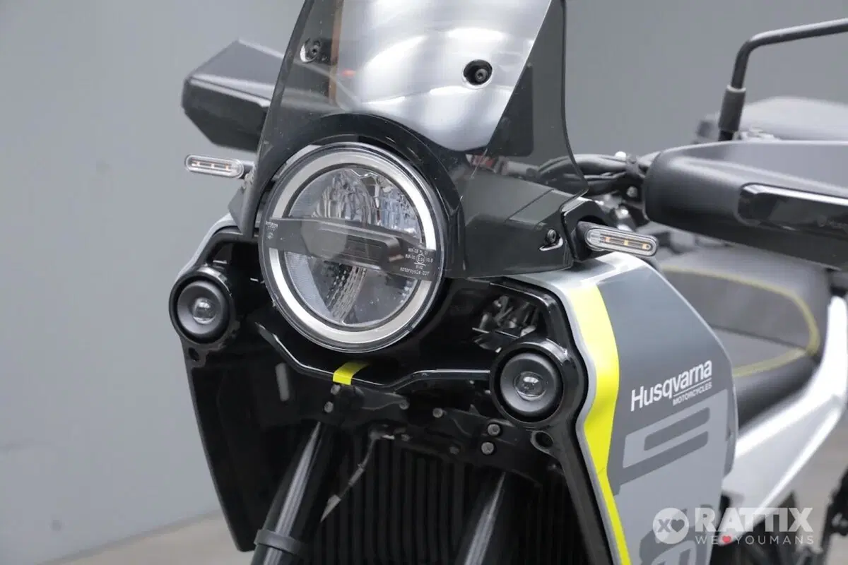 Husqvarna Norden 901 (2022 - 26) (6)