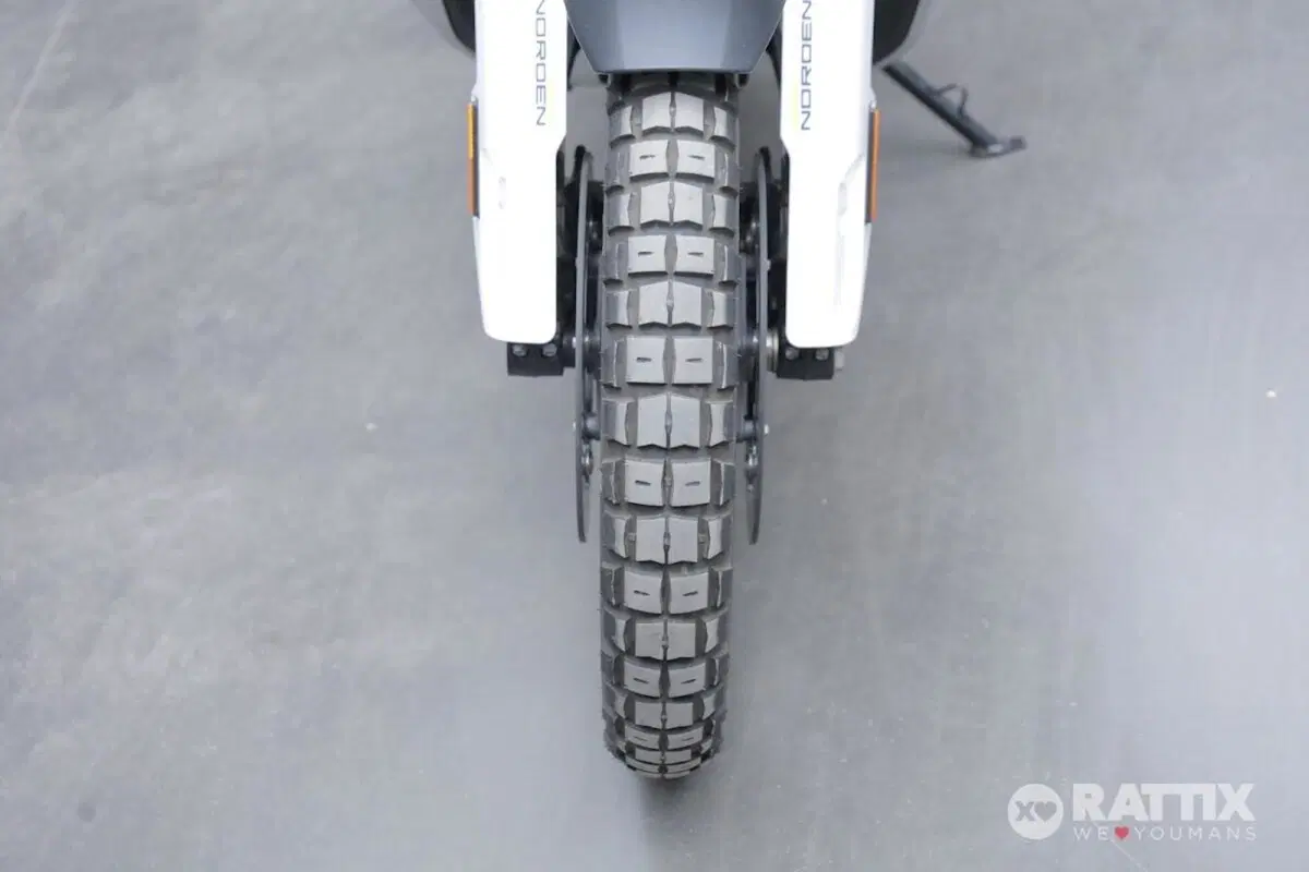 Husqvarna Norden 901 (2022 - 26) (12)