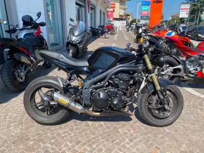 Triumph Speed Triple 1050 (2005 - 11) usata