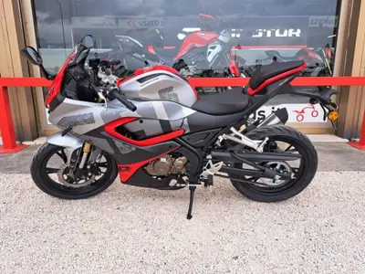 QJ Motor SRK 125 R (2025 - 26) nuova