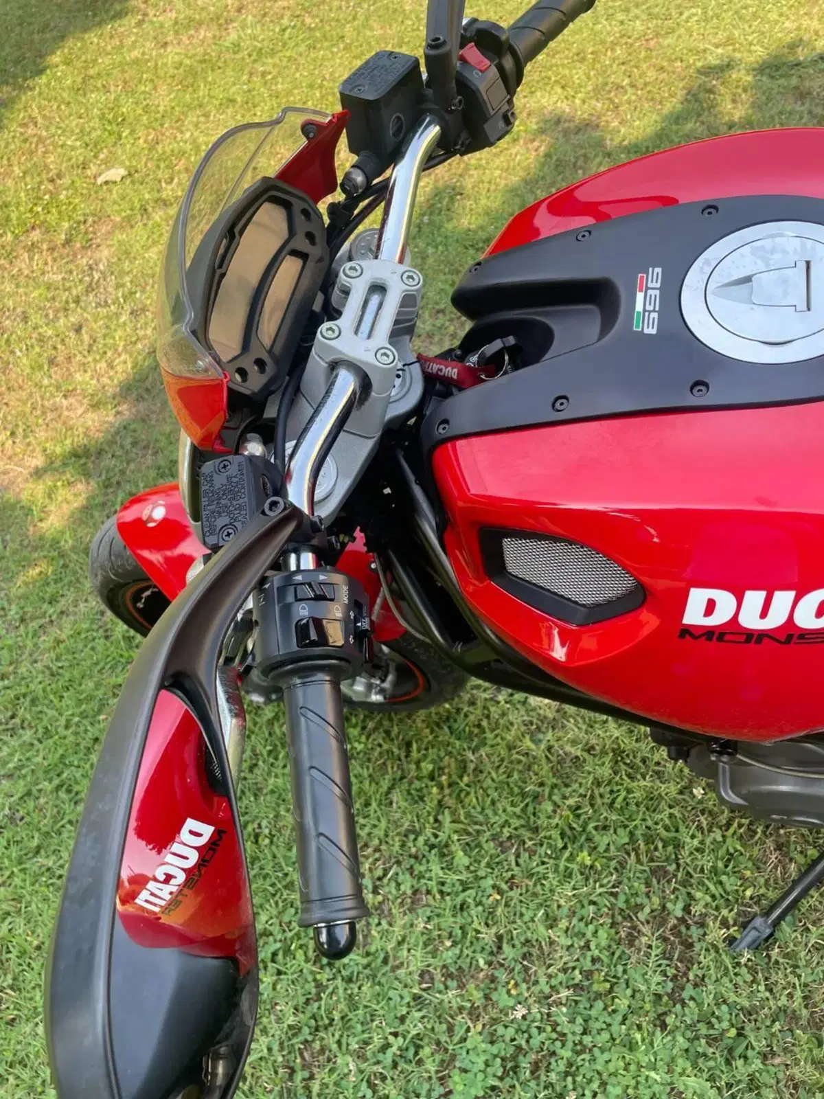 Ducati Monster 696 (2008 - 13) (8)