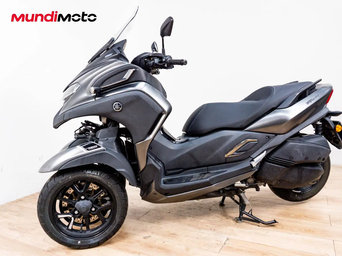 Yamaha Tricity 300 (2020) (8)