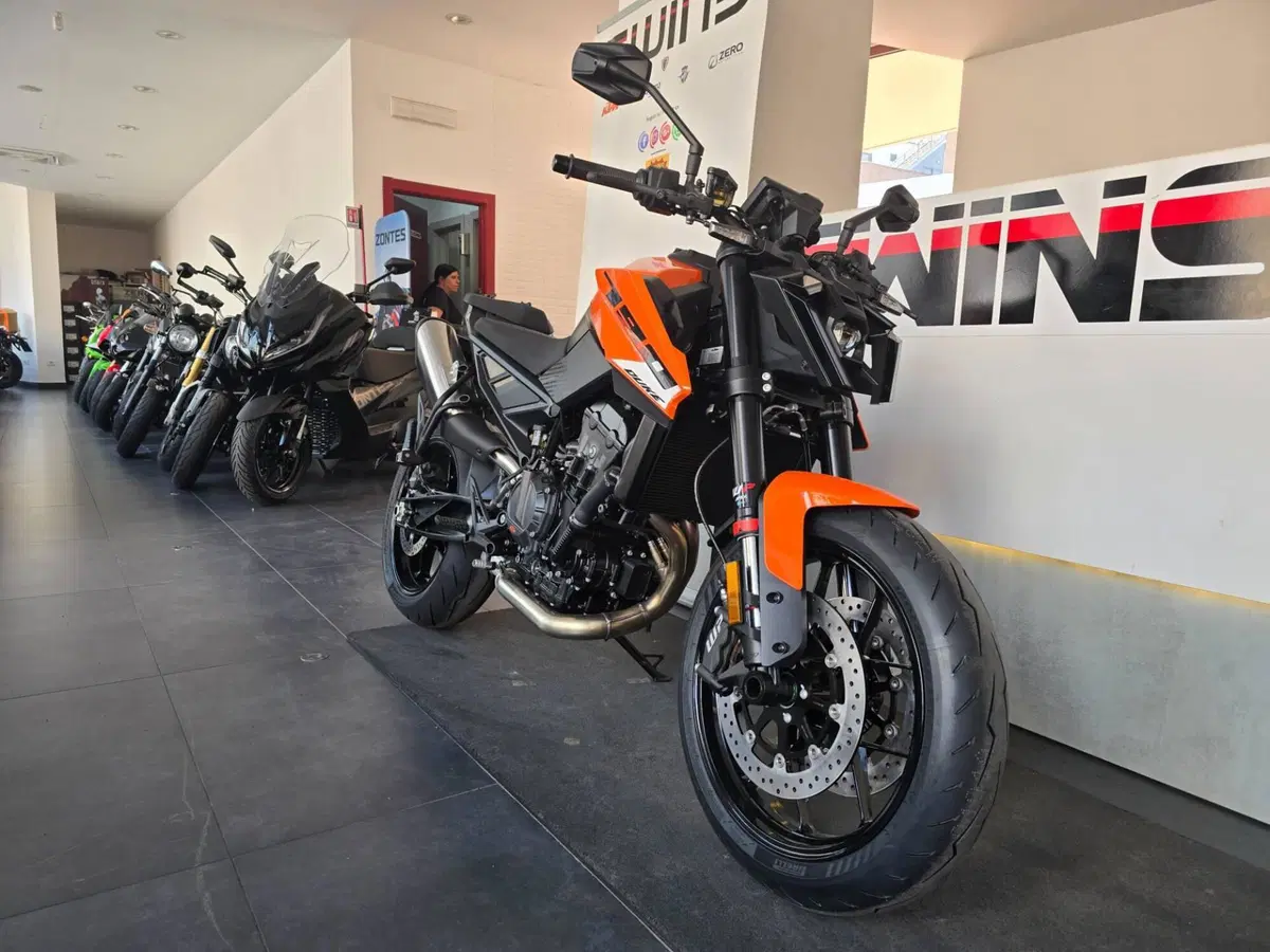 KTM 790 Duke (2027) (2)