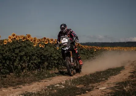 Rally-Raid. Romania. Cerutti KO, ma Aprilia vince lo stesso con Thomas Marini