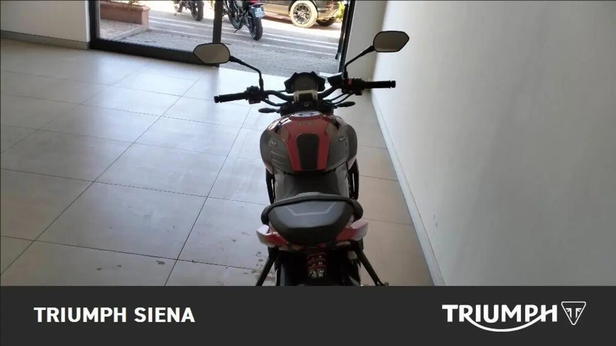 Triumph Trident 800 (2026) (8)