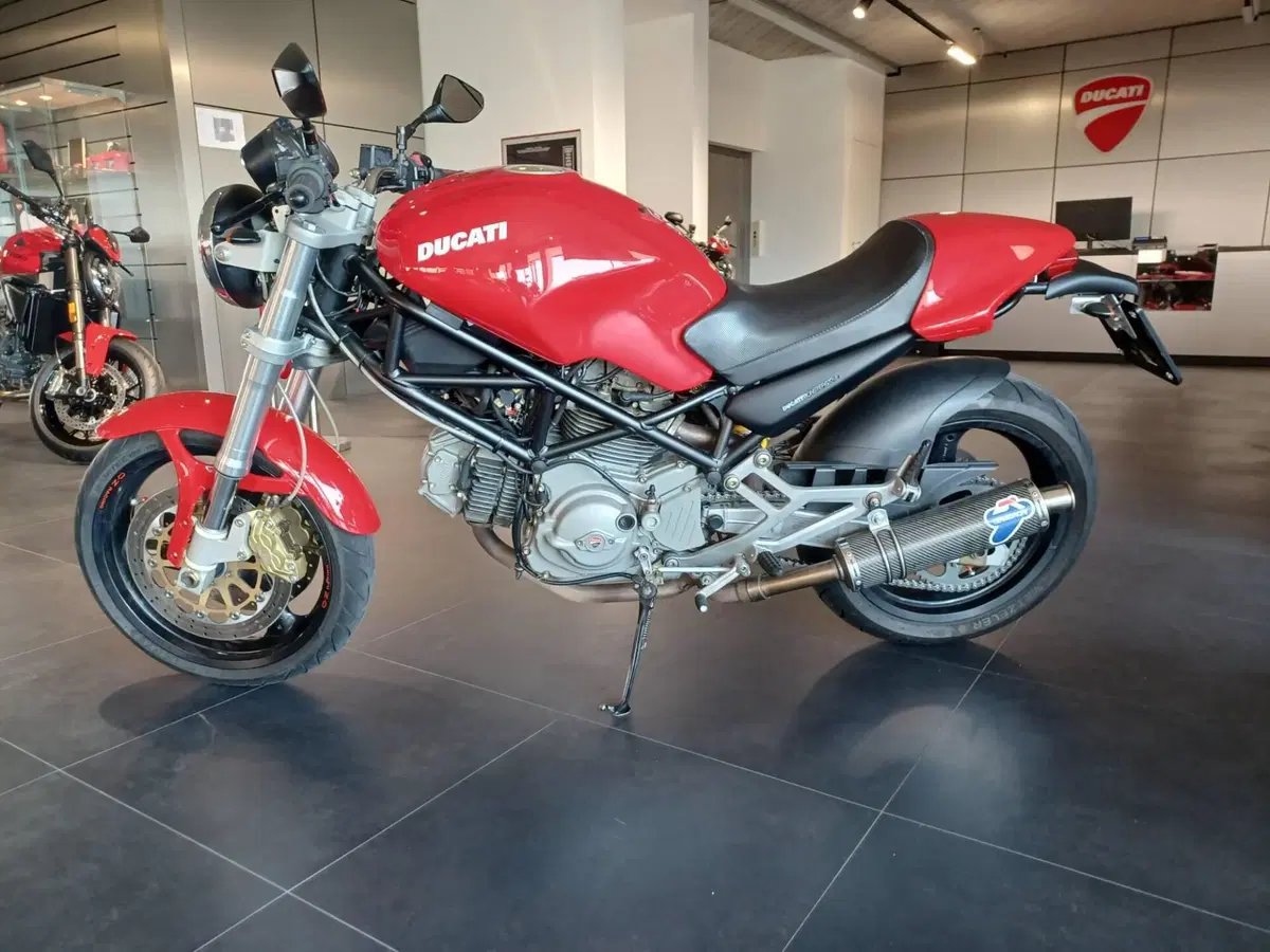 Ducati Monster 620 I.E (2002) (2)