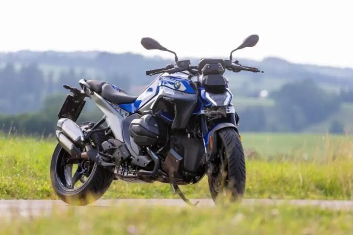 Bmw R 1300 R (2026 - 27) (2)