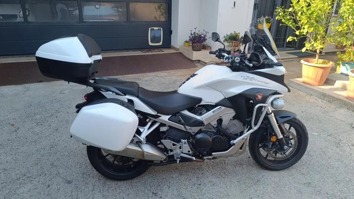 Honda Crossrunner (2017 - 20) (2)