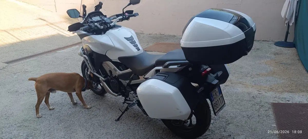 Honda Crossrunner (2017 - 20) (6)