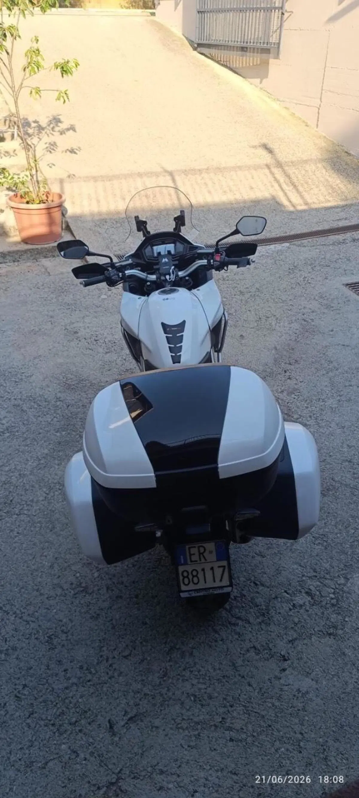 Honda Crossrunner (2017 - 20) (8)