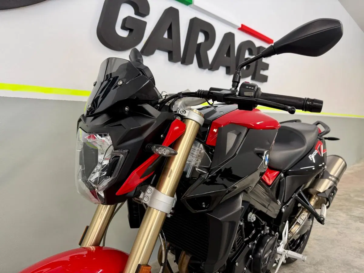 Bmw F 800 R (2017 - 20) (9)