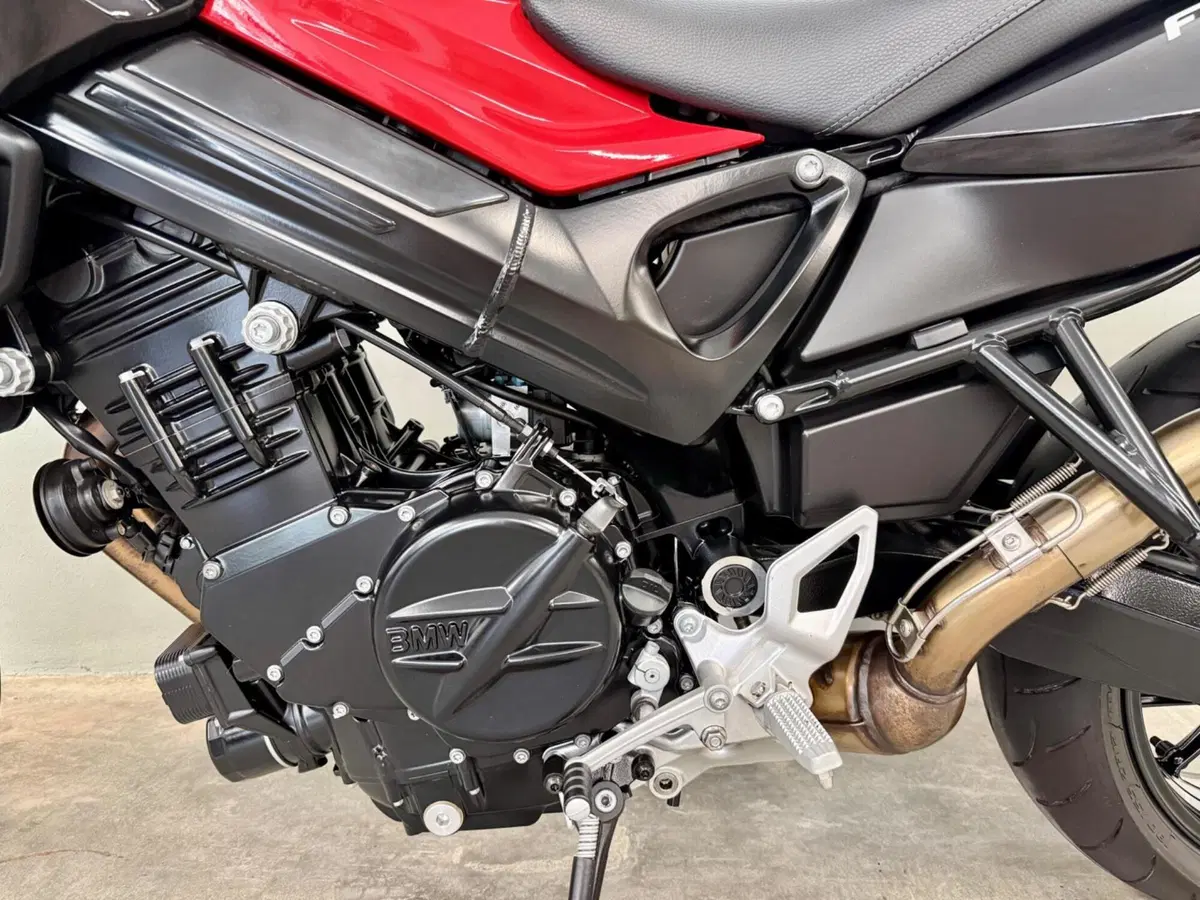 Bmw F 800 R (2017 - 20) (12)