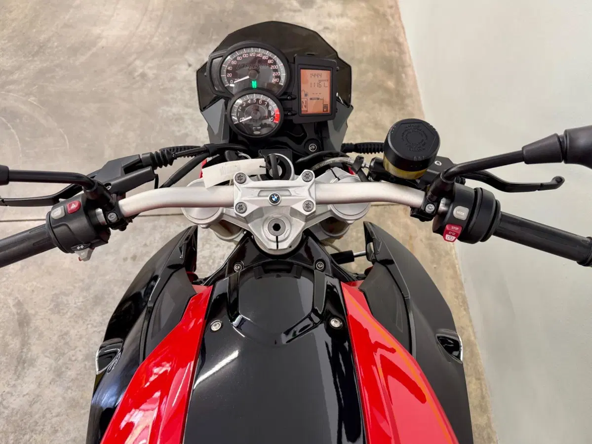 Bmw F 800 R (2017 - 20) (15)