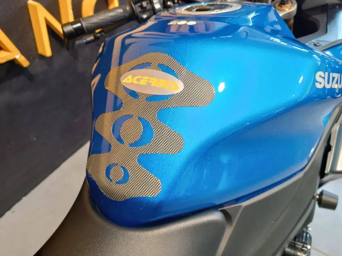 Suzuki GSX-S1000GT (2022 - 24) (6)