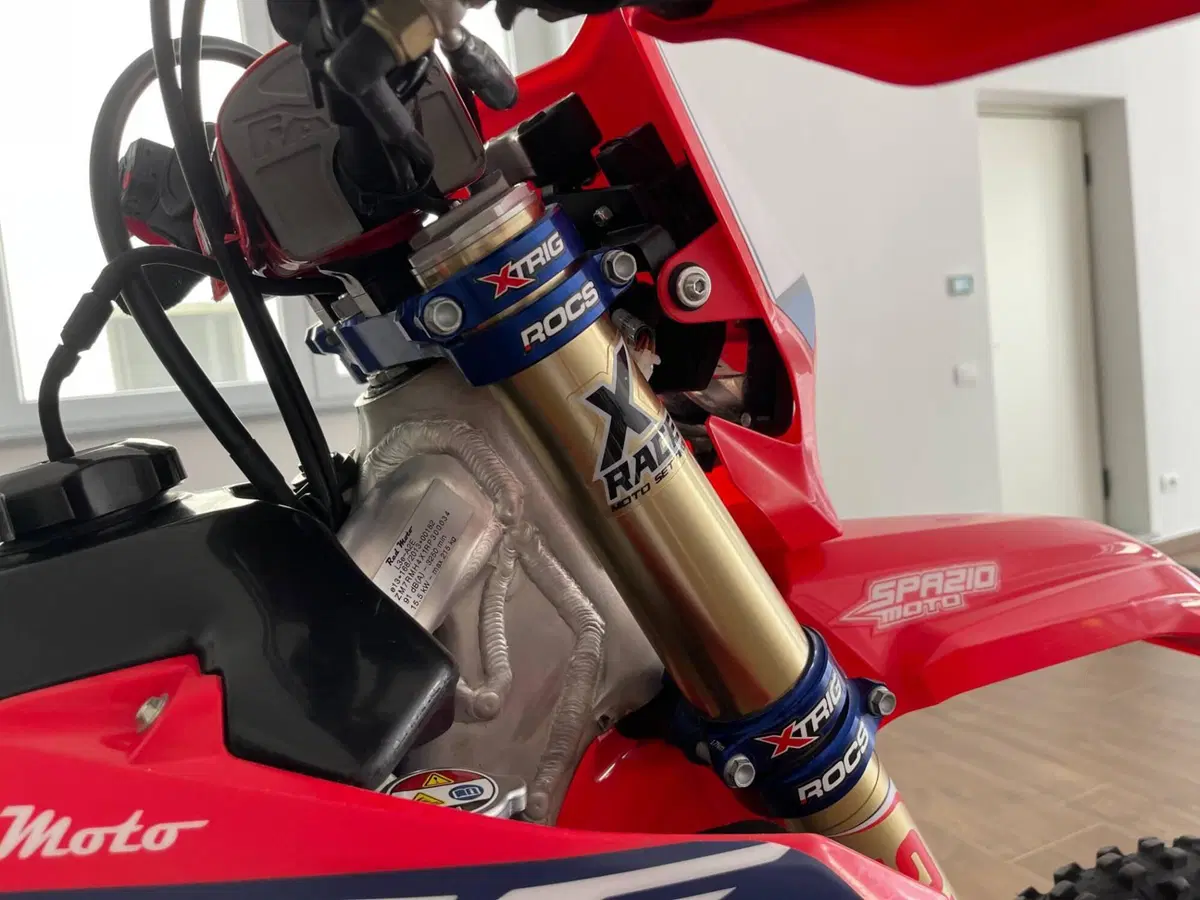 Honda CRF 400RX Enduro Special (2023) (8)
