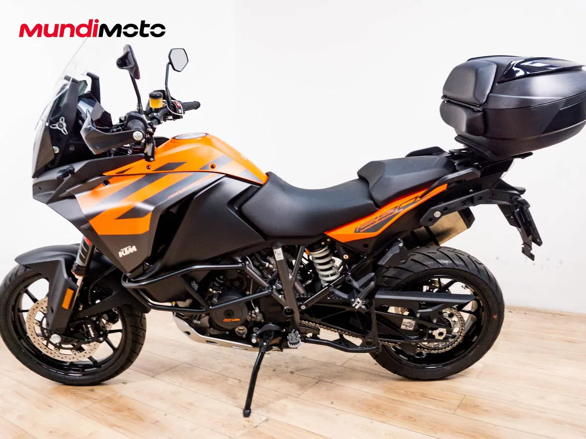 KTM 1290 Super Adventure S (2021) (6)
