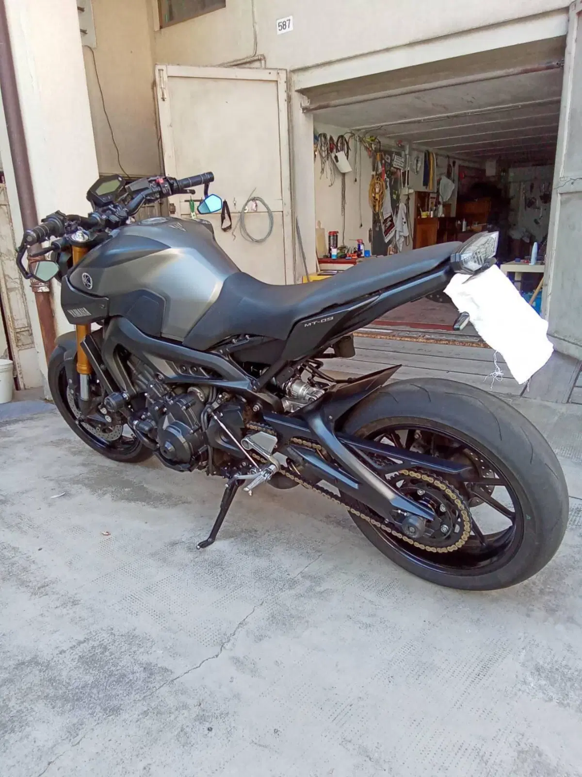 Yamaha MT-09 (2013 - 15) (4)