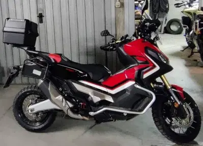 Honda X-ADV 750 (2018 - 20) usata