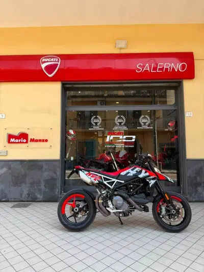 Ducati Hypermotard 950 RVE (2022 - 25) usata