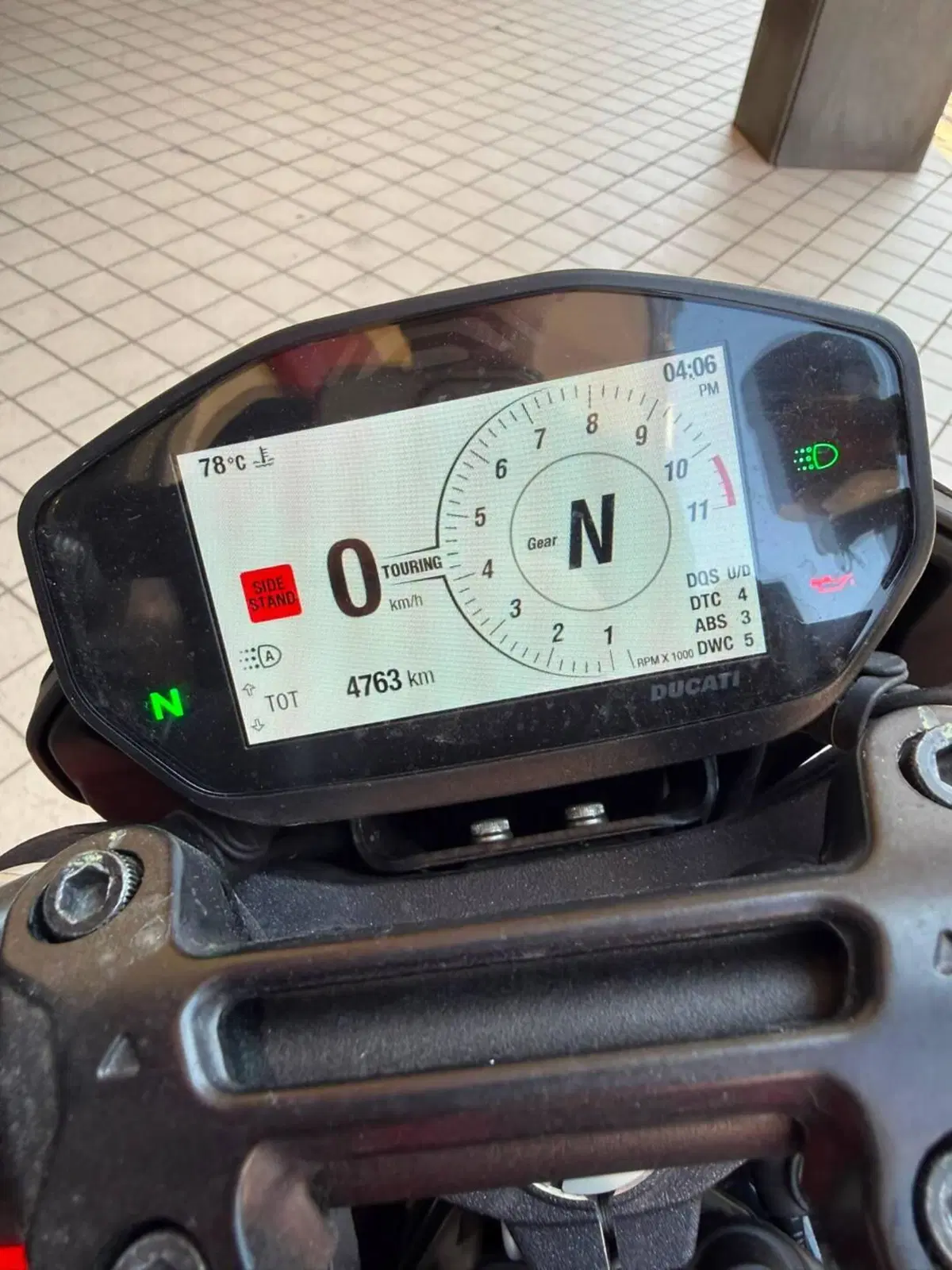 Ducati Hypermotard 950 RVE (2022 - 25) (4)