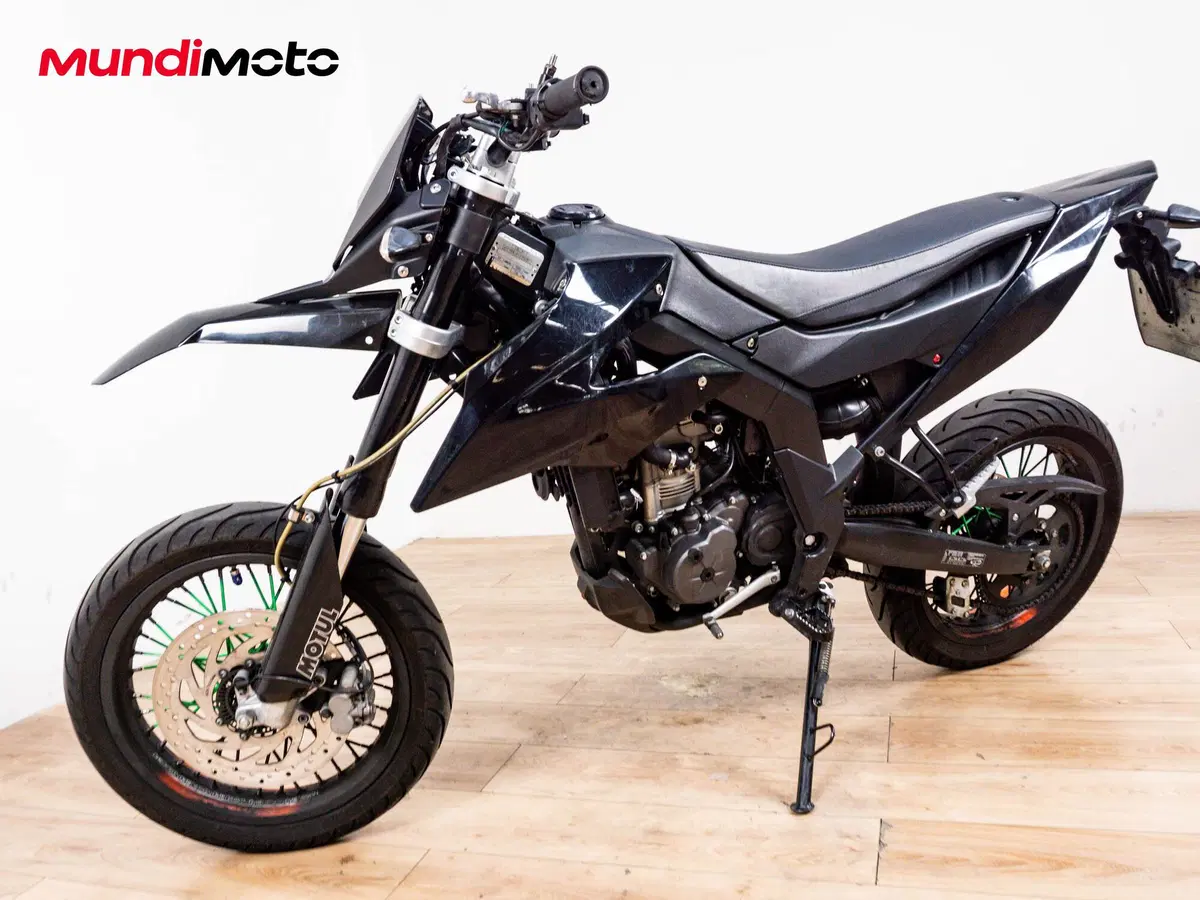 Aprilia SX 125 (2007 - 13) (8)