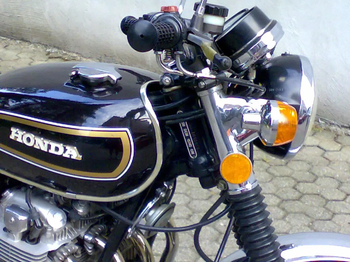 Honda CB 500 Four (6)