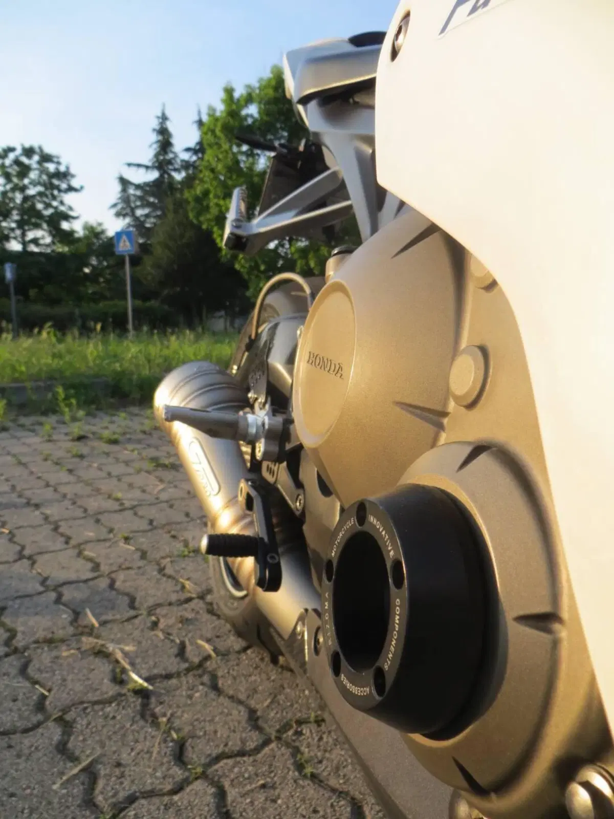 Honda CBR 1000 RR Fireblade (2008 - 11) (6)