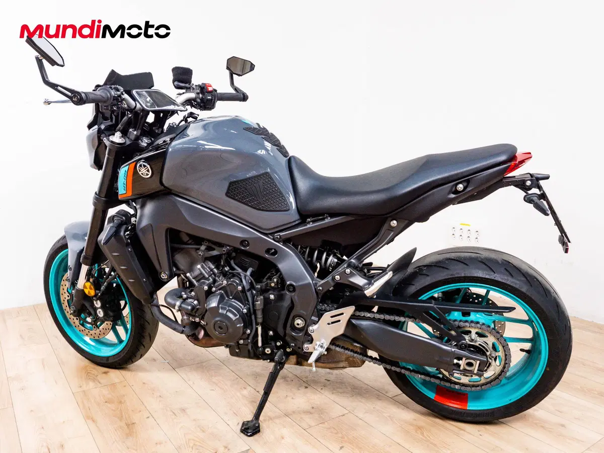 Yamaha MT-09 (2024 - 26) (7)
