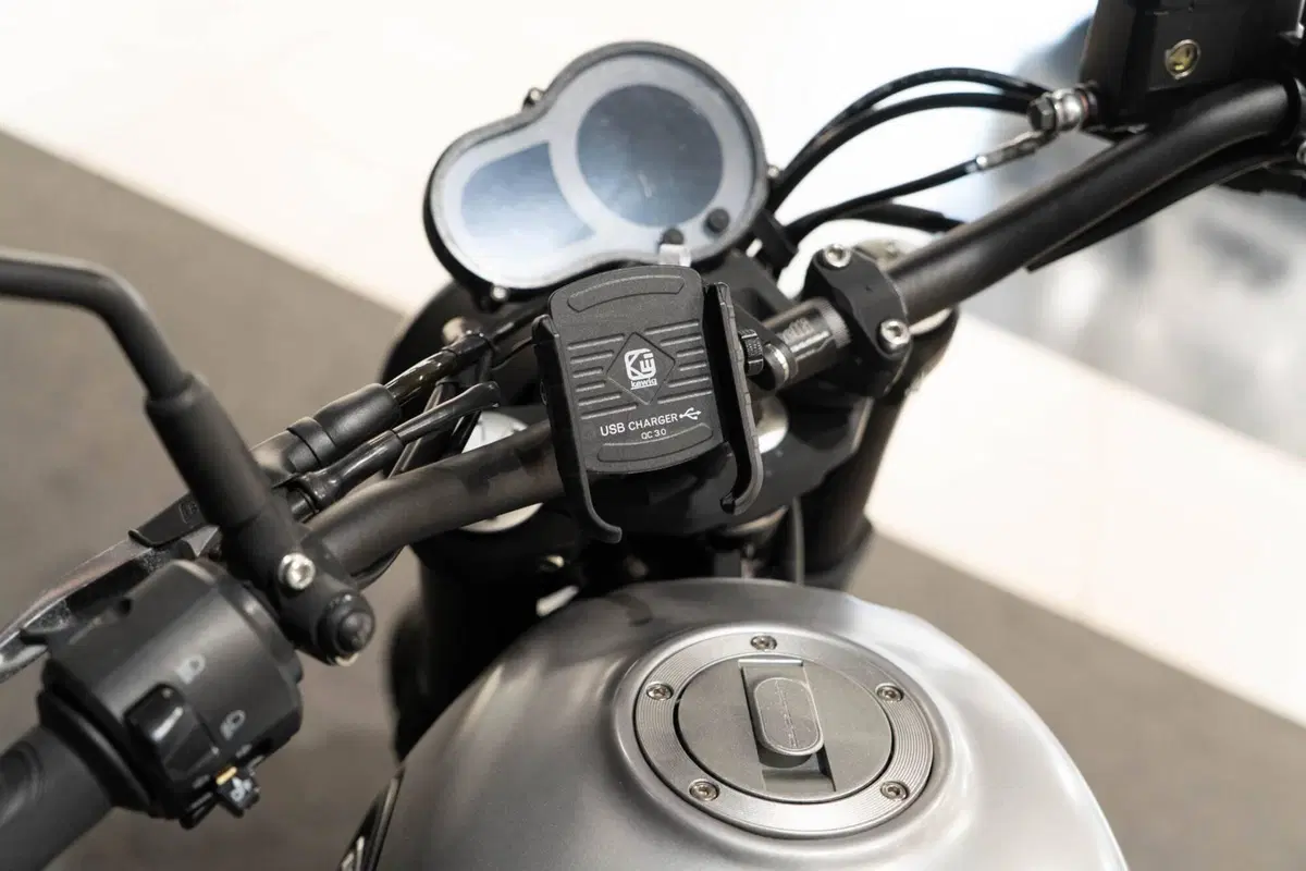 Benelli Leoncino 500 ABS (2017 - 20) (4)